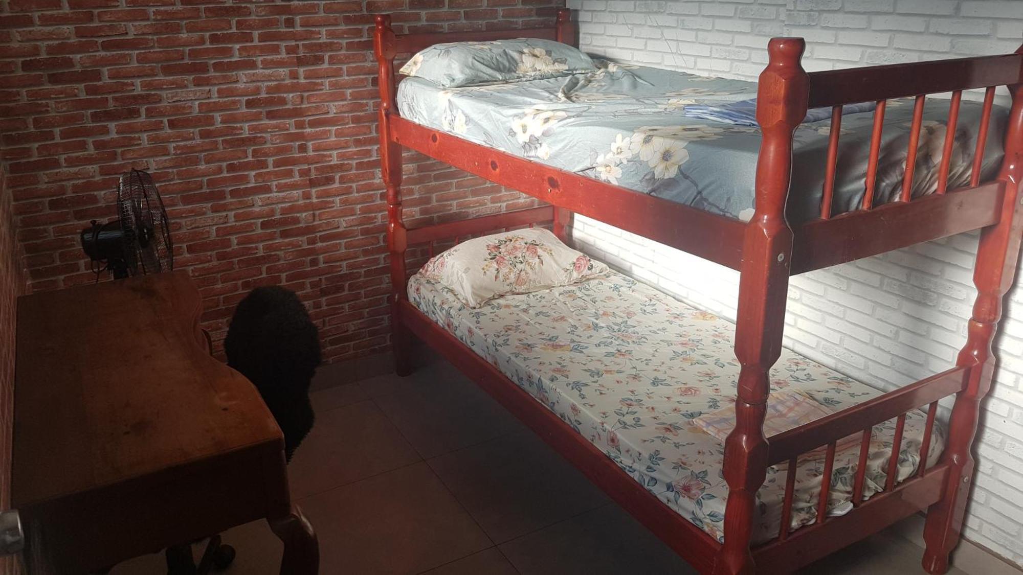 Апартаменты Casa No Centro De Foz! Ar-Condicionado, Smart Tv, Wi-Fi, Cozinha, Ventilador E 4 Camas Фос-ду-Игуасу Экстерьер фото
